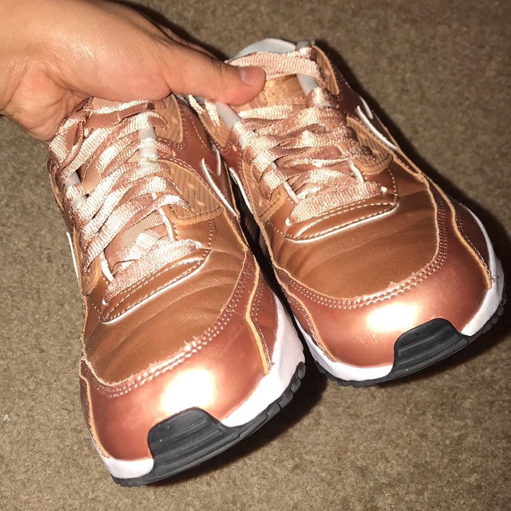 STILL AVAILABLE! Rose gold air max. These are 5.5y